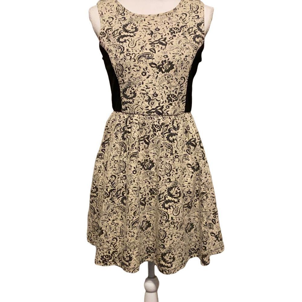 Rewind Textured Dress  